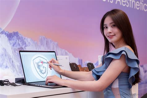 MSI Creator Z17 HX